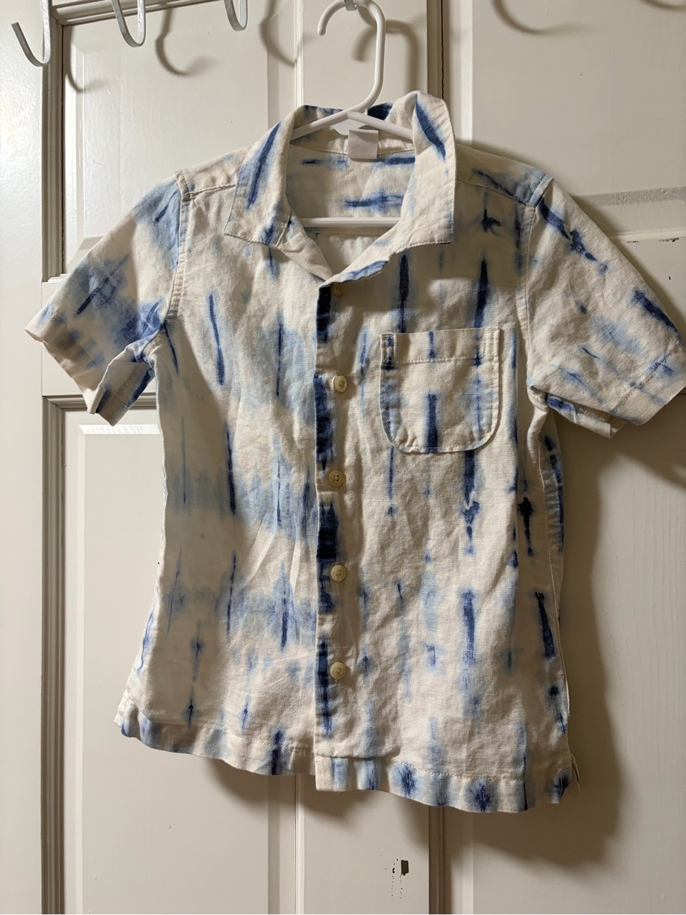GAP Cream and Blue Tie-Dye Toddler Button-Up